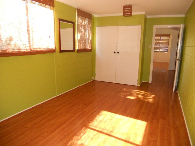 24 Parkway Drive, Mooloolaba QLD 4557