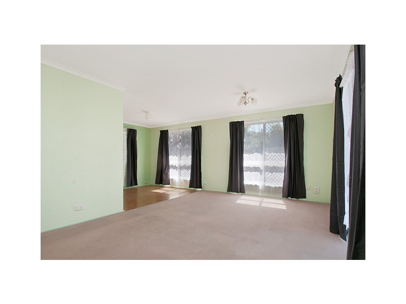 18 Minkara Street, Warana QLD 4575