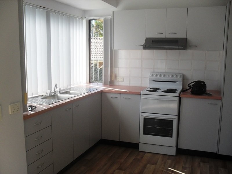 8 Blackwood Street, Maroochydore QLD 4558