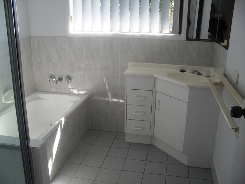 8 Blackwood Street, Maroochydore QLD 4558