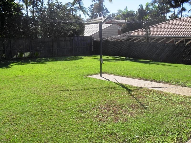 8 Blackwood Street, Maroochydore QLD 4558