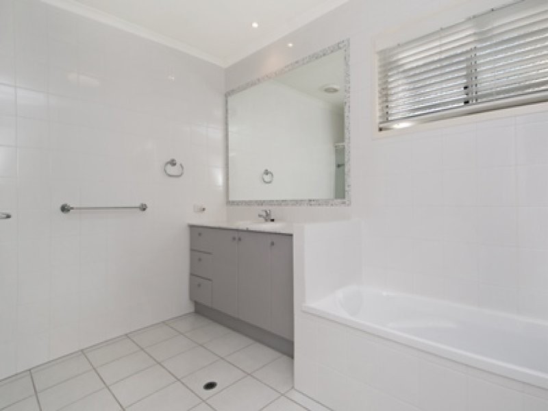 7/2 Tranquil Place, Alexandra Headland QLD 4572