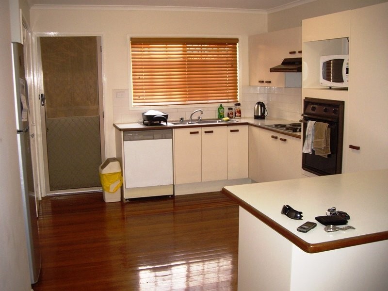 2/32 Kalinda Avenue, Mooloolaba QLD 4557