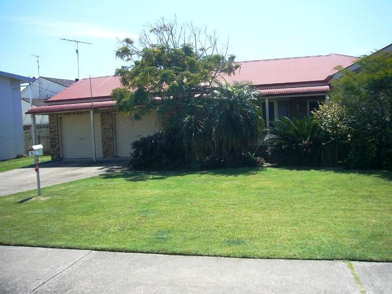 5 Illawong Street, Buddina QLD 4575