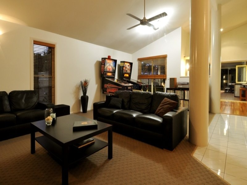 2 Koala Court, Mooloolaba QLD 4557