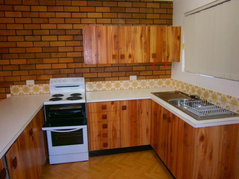 4/12 Akeringa Place, Mooloolaba QLD 4557