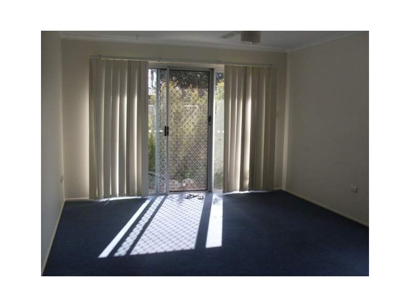 1/5 Benalla Street, Warana QLD 4575