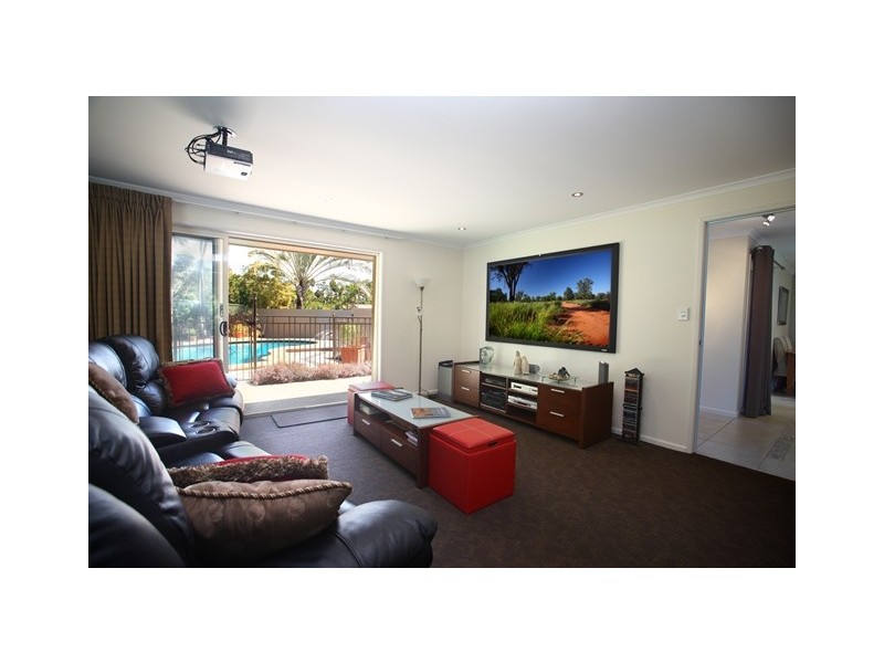 10 Koala Court, Mooloolaba QLD 4557