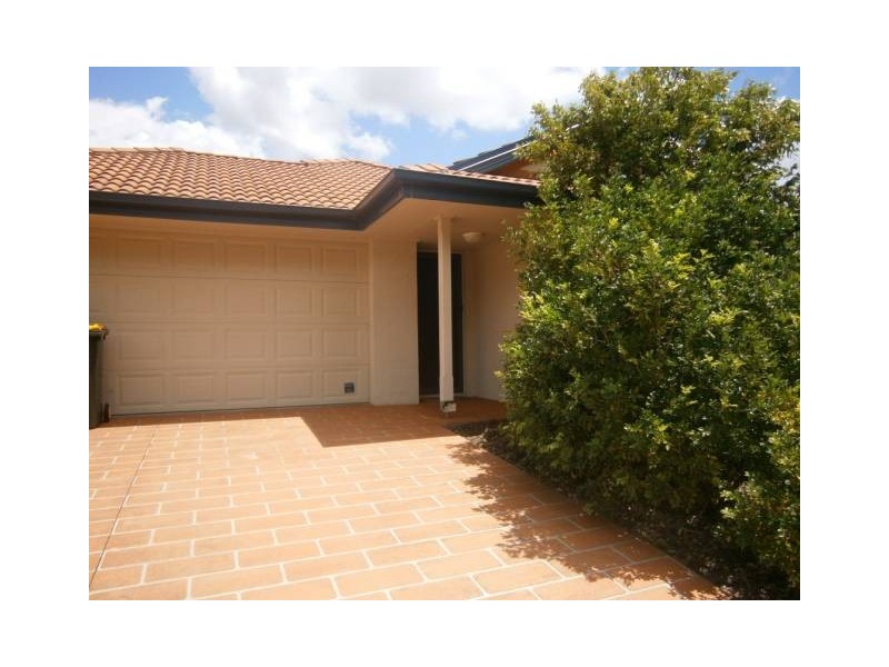 84 Windemere Way, Sippy Downs QLD 4556