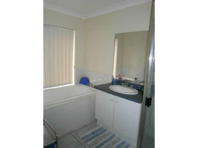 84 Windemere Way, Sippy Downs QLD 4556