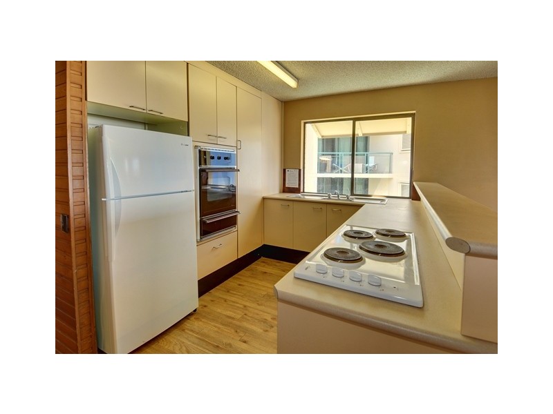 Unit 8 ‘Huntington’ 21 Boolarong Crescent, Alexandra Headland QLD 4572