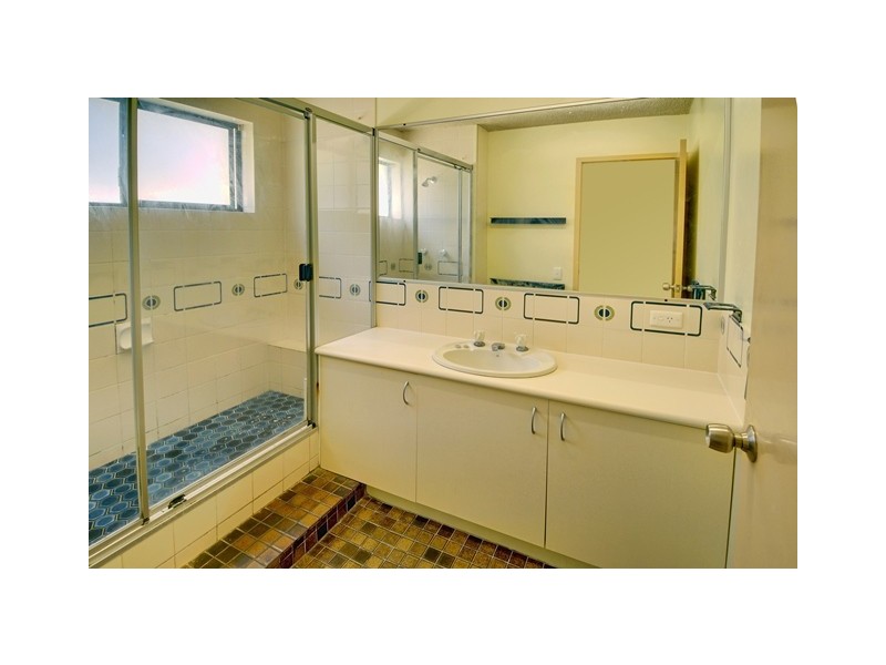 Unit 8 ‘Huntington’ 21 Boolarong Crescent, Alexandra Headland QLD 4572