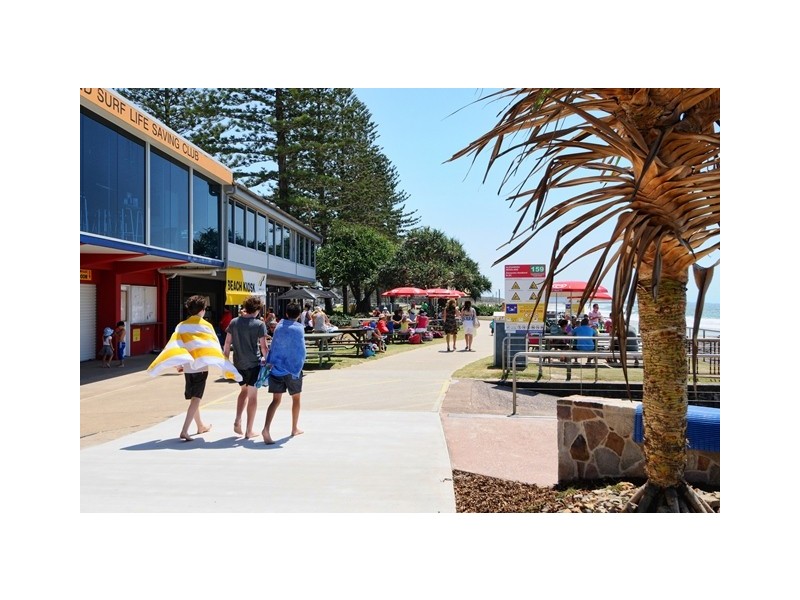Unit 8 ‘Huntington’ 21 Boolarong Crescent, Alexandra Headland QLD 4572