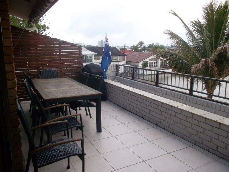 Unit 7 ‘Amelia Place’ 11 – 13 Carinya Street, Mooloolaba QLD 4557