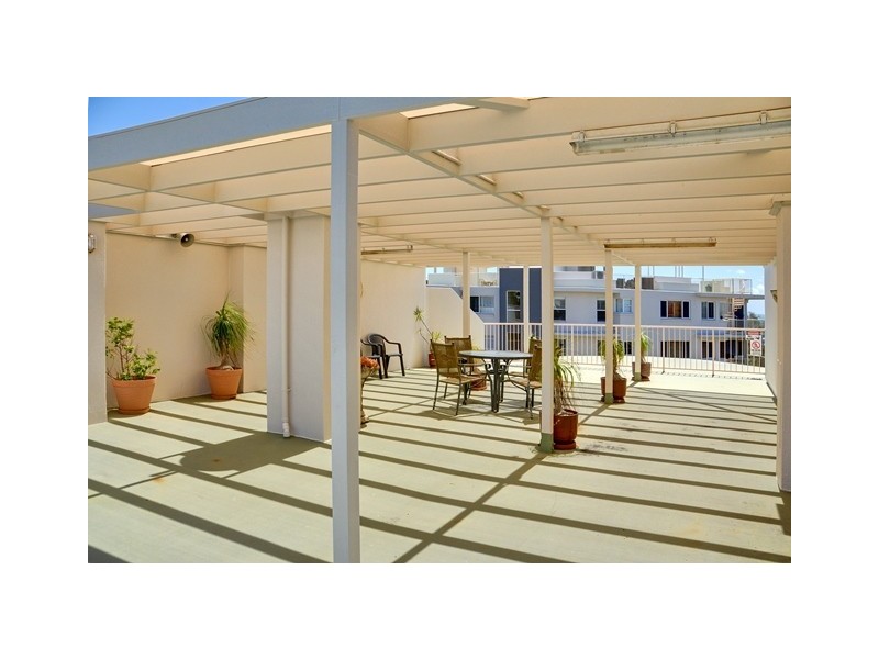 Unit 17 ‘Surfside on the Beach’ 145 Lowanna Drive, Buddina QLD 4575