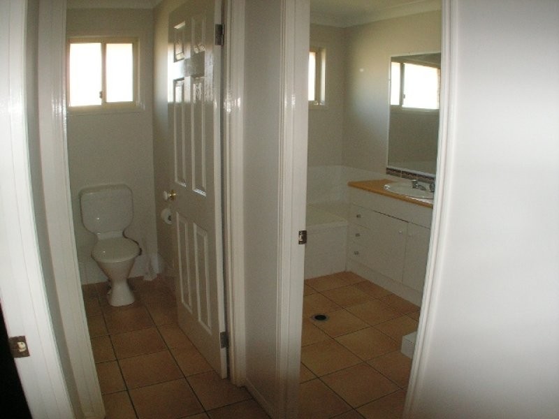 25 Springs Drive, Little Mountain QLD 4551