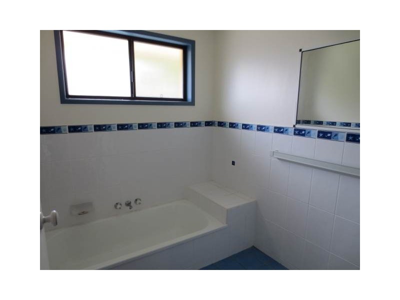 5 Wandarri Street, Wurtulla QLD 4575