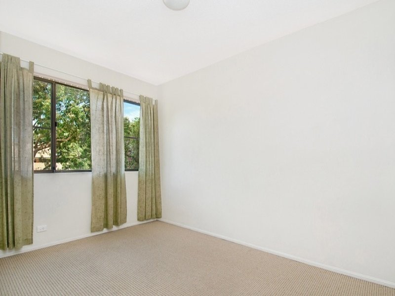 7/11 Pangarinda Place, Mooloolaba QLD 4557