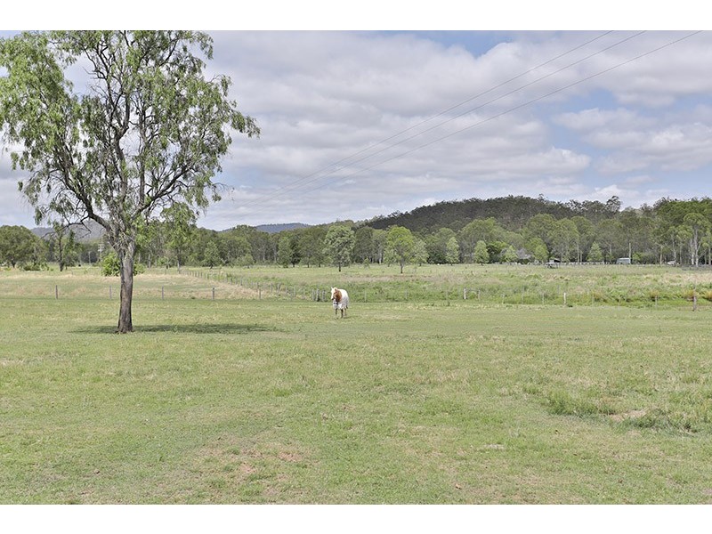 1280 Murphys Creek Rd, Murphys Creek QLD 4352