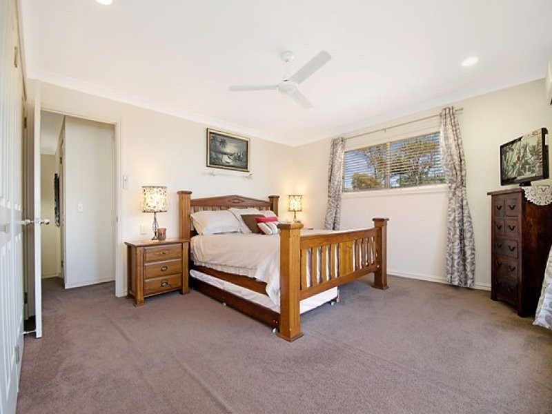 9 Camfield Street, Alexandra Headland QLD 4572