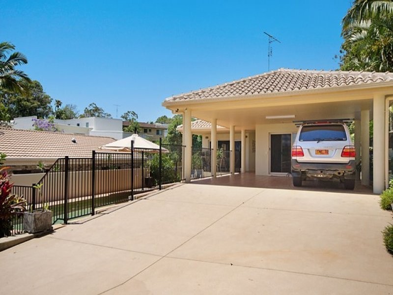 9 Camfield Street, Alexandra Headland QLD 4572