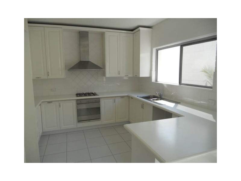 2/244 Alexandra Parade, Alexandra Headland QLD 4572