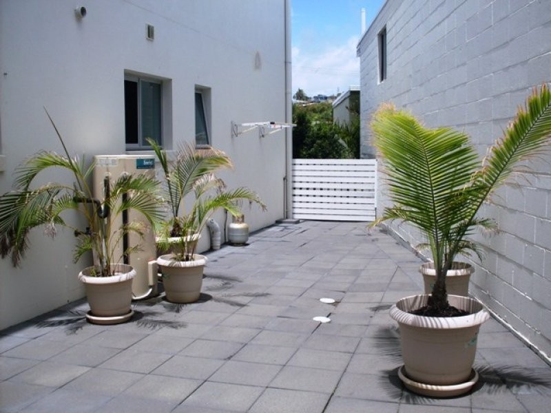 2/244 Alexandra Parade, Alexandra Headland QLD 4572