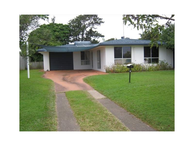 16 Palkana Drive, Warana QLD 4575