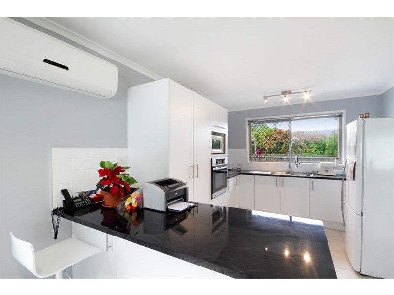 29 Ocean View Avenue, Mooloolaba QLD 4557