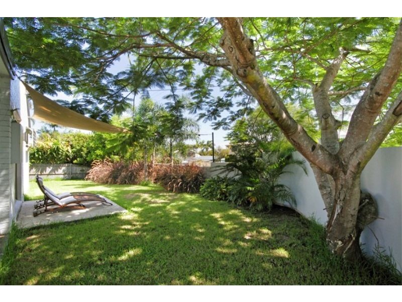 29 Ocean View Avenue, Mooloolaba QLD 4557