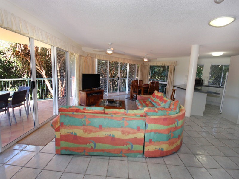 147 Lowanna Drive, Buddina QLD 4575