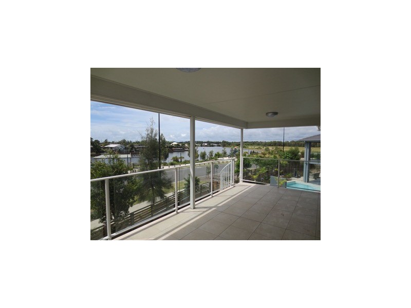 24 Pangali Circuit, Birtinya QLD 4575
