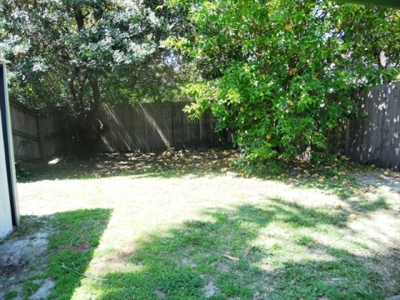 2/6 Goonawarra Drive, Mooloolaba QLD 4557