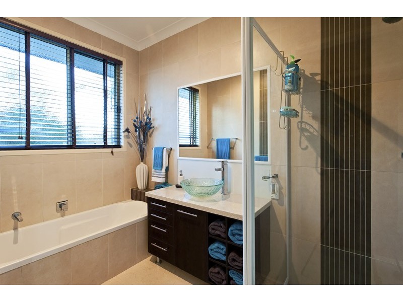 9 Sauger Court, Mountain Creek QLD 4557