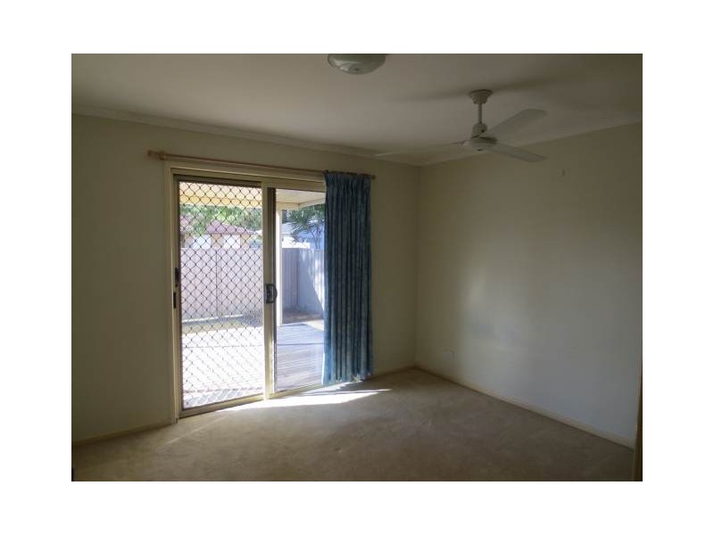 1/107 Goonawarra Drive, Mooloolaba QLD 4557