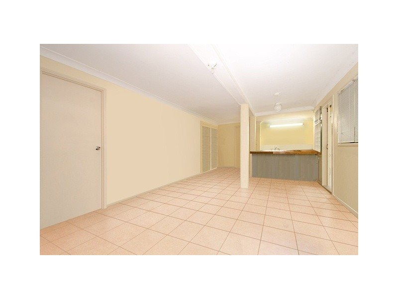 8 William Street, Alexandra Headland QLD 4572