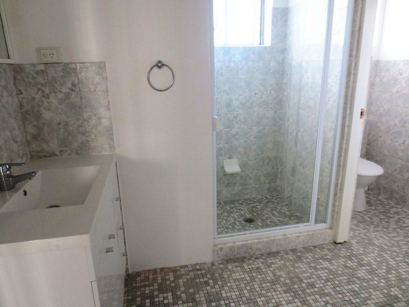 2/19 Boolarong Crescent, Alexandra Headland QLD 4572