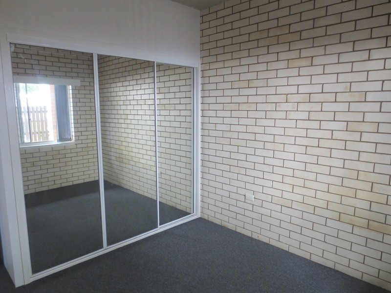 2/19 Boolarong Crescent, Alexandra Headland QLD 4572