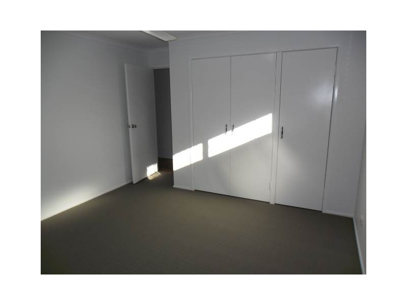 12 Kowandi Street, Wurtulla QLD 4575