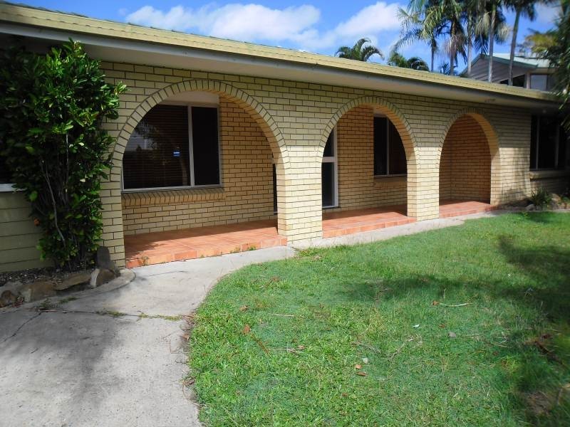 12 Kowandi Street, Wurtulla QLD 4575