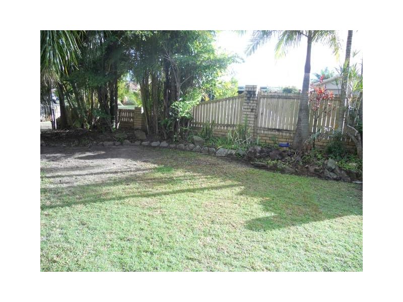 12 Kowandi Street, Wurtulla QLD 4575