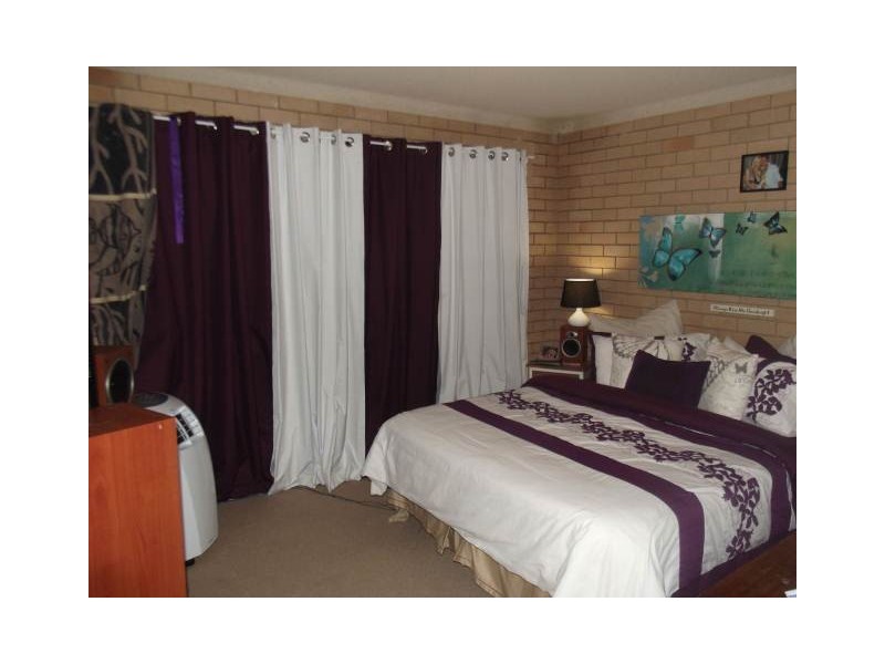 4/61 Bradman Avenue, Maroochydore QLD 4558