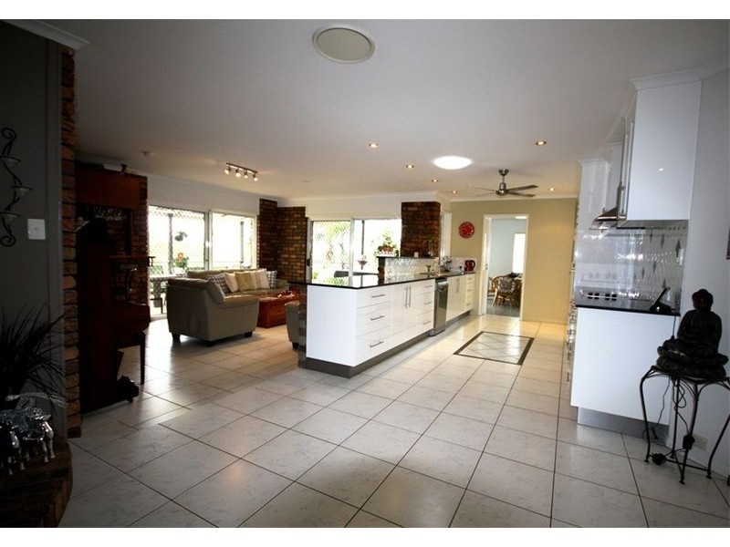 30 Fairview Close, Bli Bli QLD 4560