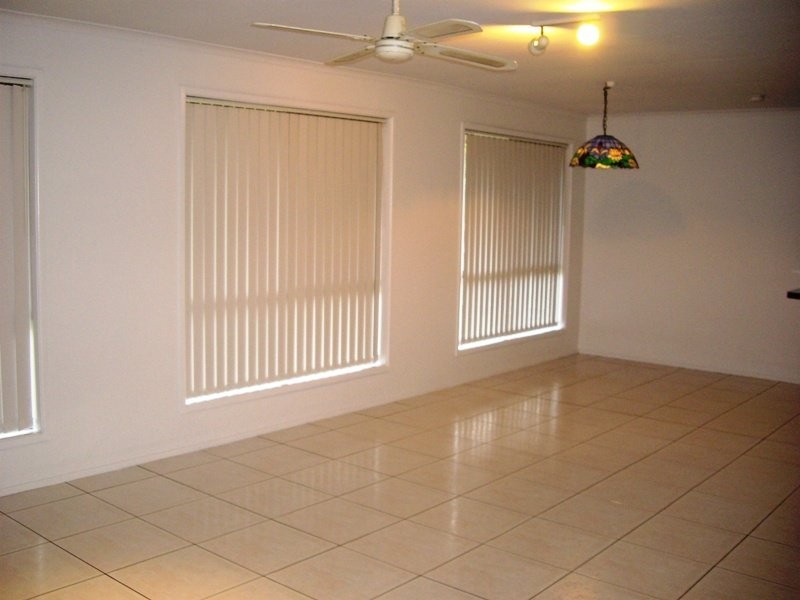 30 Rosella Street, Buddina QLD 4575