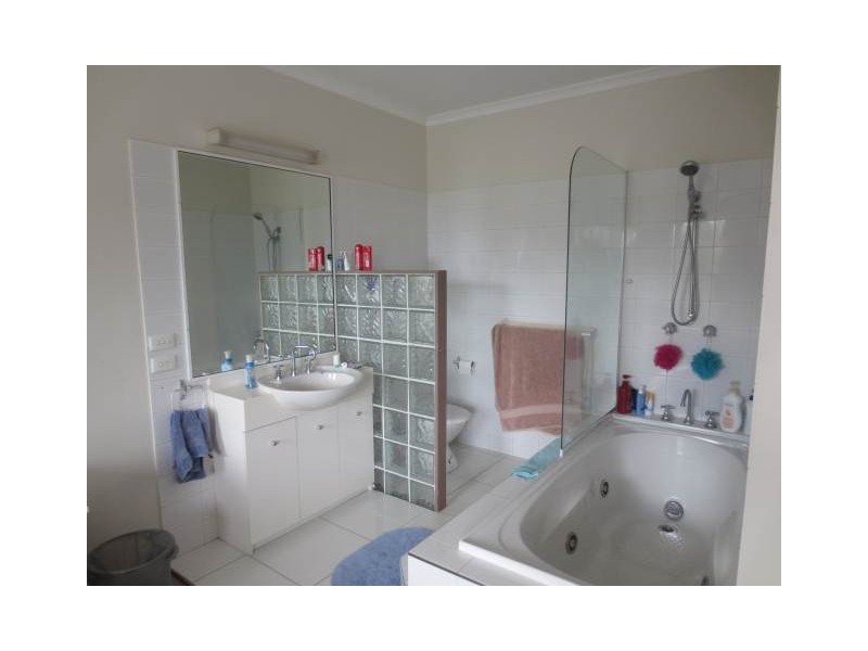 59 Amarina Avenue, Mooloolaba QLD 4557