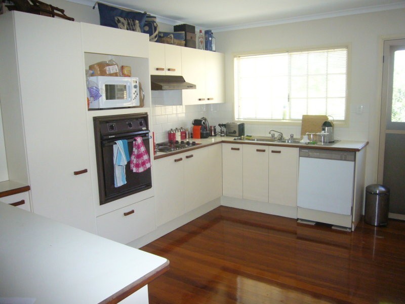 1/32 Kalinda Avenue, Mooloolaba QLD 4557