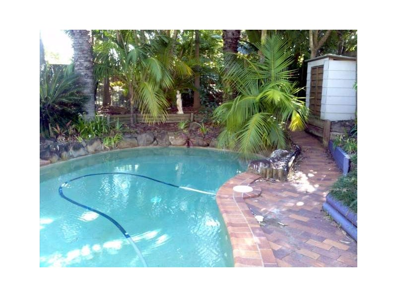 3 Christine Court, Mooloolaba QLD 4557