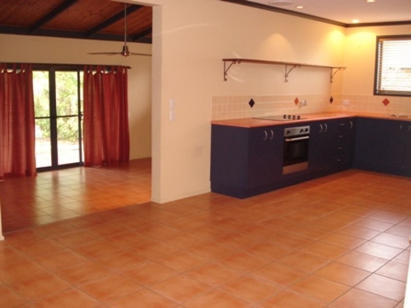 6 Moondarra Crescent, Mooloolaba QLD 4557