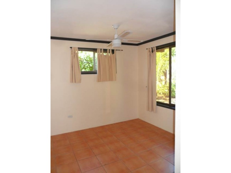 6 Moondarra Crescent, Mooloolaba QLD 4557
