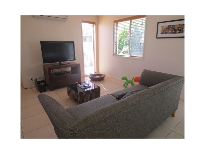 1/4 Ridge Rd, Maroochydore QLD 4558